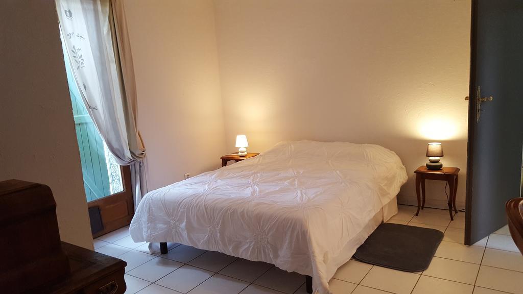 Hotel Aux Oliviers Homps  Zewnętrze zdjęcie