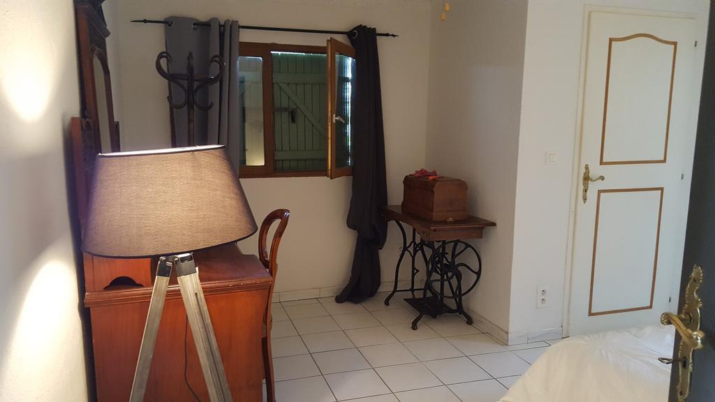 Hotel Aux Oliviers Homps  Zewnętrze zdjęcie